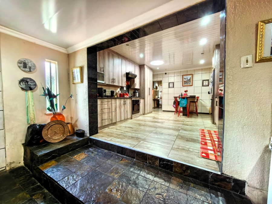 3 Bedroom Property for Sale in Vaalpark Free State